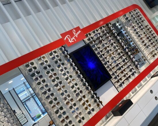 Rayban 550x440